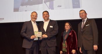 ECOOLTEC TM182 gewinnt Europäischen Transportpreis für Nachhaltigkeit (Foto: Huss-Verlag)