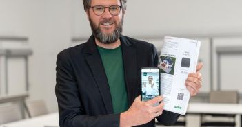 SELVE verbindet minimalistisches Printlayout mit QR-Videos für verständliche (Foto: SELVE)