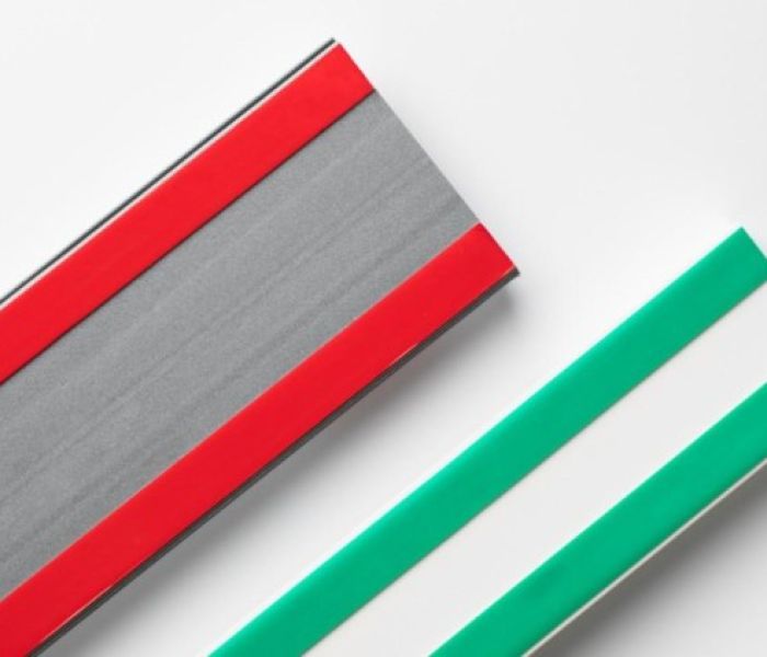 B&uuml;roarbeitspl&auml;tze mit dem Bodenkanal 74 modernisieren (Foto: Unex Kabelsysteme und -elemente GmbH)